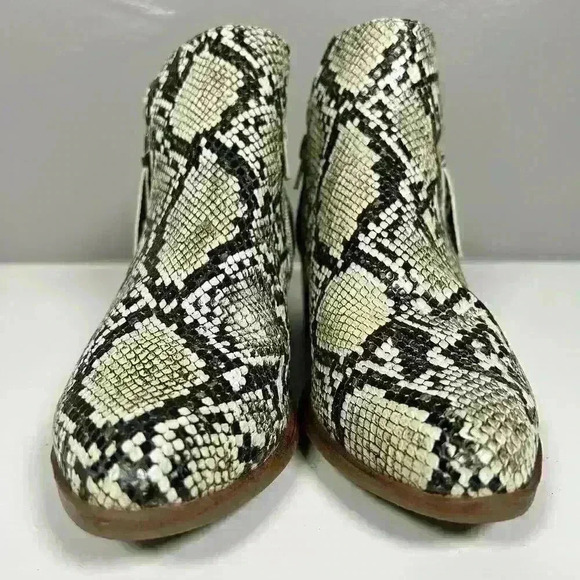 MIA Side Zip Snake Print Chunky Heel Ankle Boots Booties White Black Women 6.5 - Picture 13 of 13
